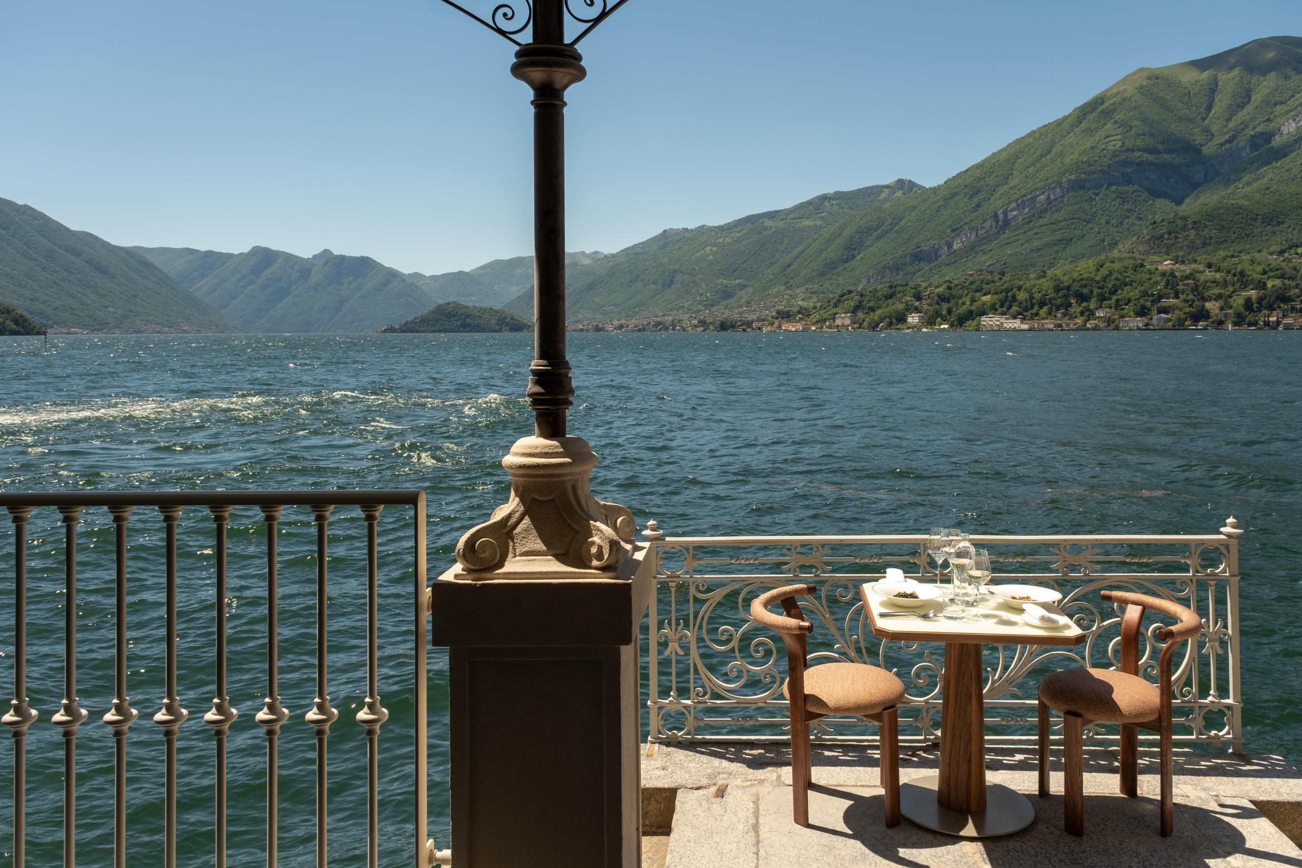 Tables on the lakeside terrace of Ristorante Genazzini 1788